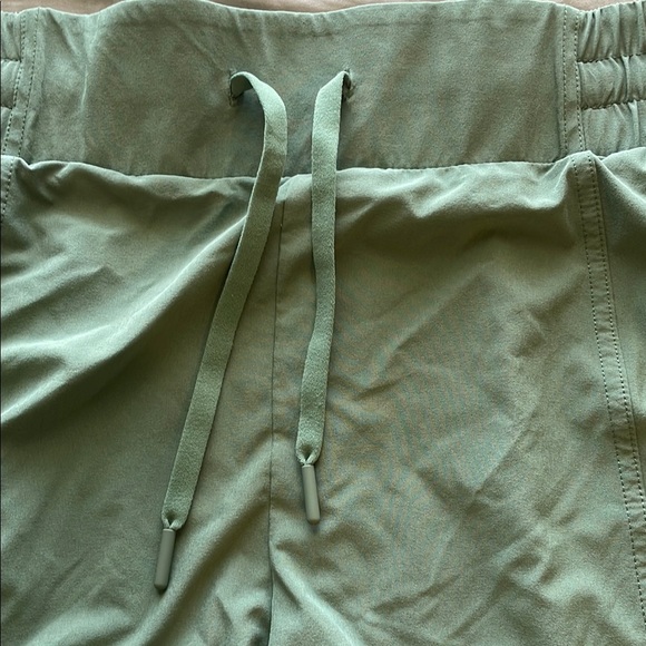 Green All In Motion Shorts 4” size‎ large - Picture 4 of 10